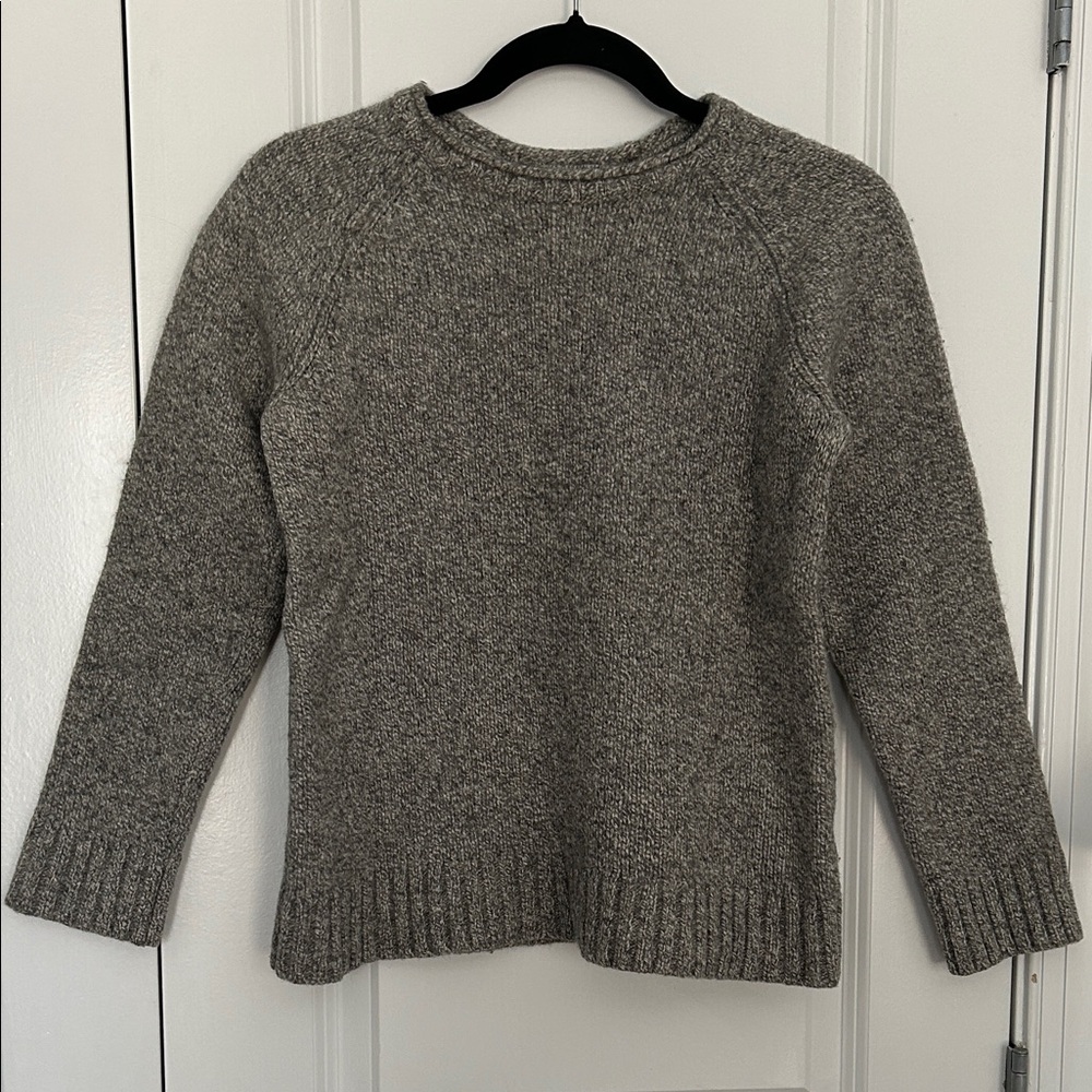 L.L. Bean 100% Lambswool Heathered Gray Women's Crew Neck Sweater